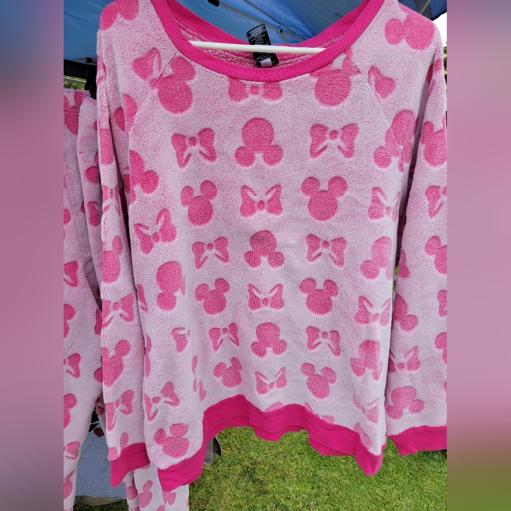 Disney Minnie Mouse set of  Pajamas XXL